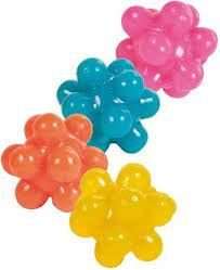 TX-4534 PIŁKI BĄBELKOWE DLA KOTA 4szt.